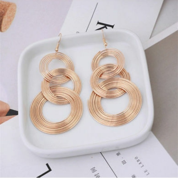 Jewelry - Bundle of 2 pairs Geometric Circle Drop Earrings